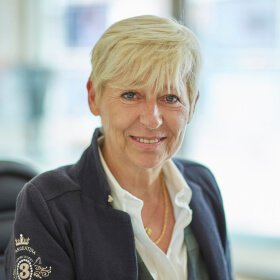immobilienmakler ahrensburg Birgit